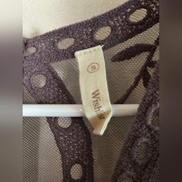 Wishlist Boho Embroidered Lace Overlay Coquette Fairycore Romper, Small - Picture 4 of 4